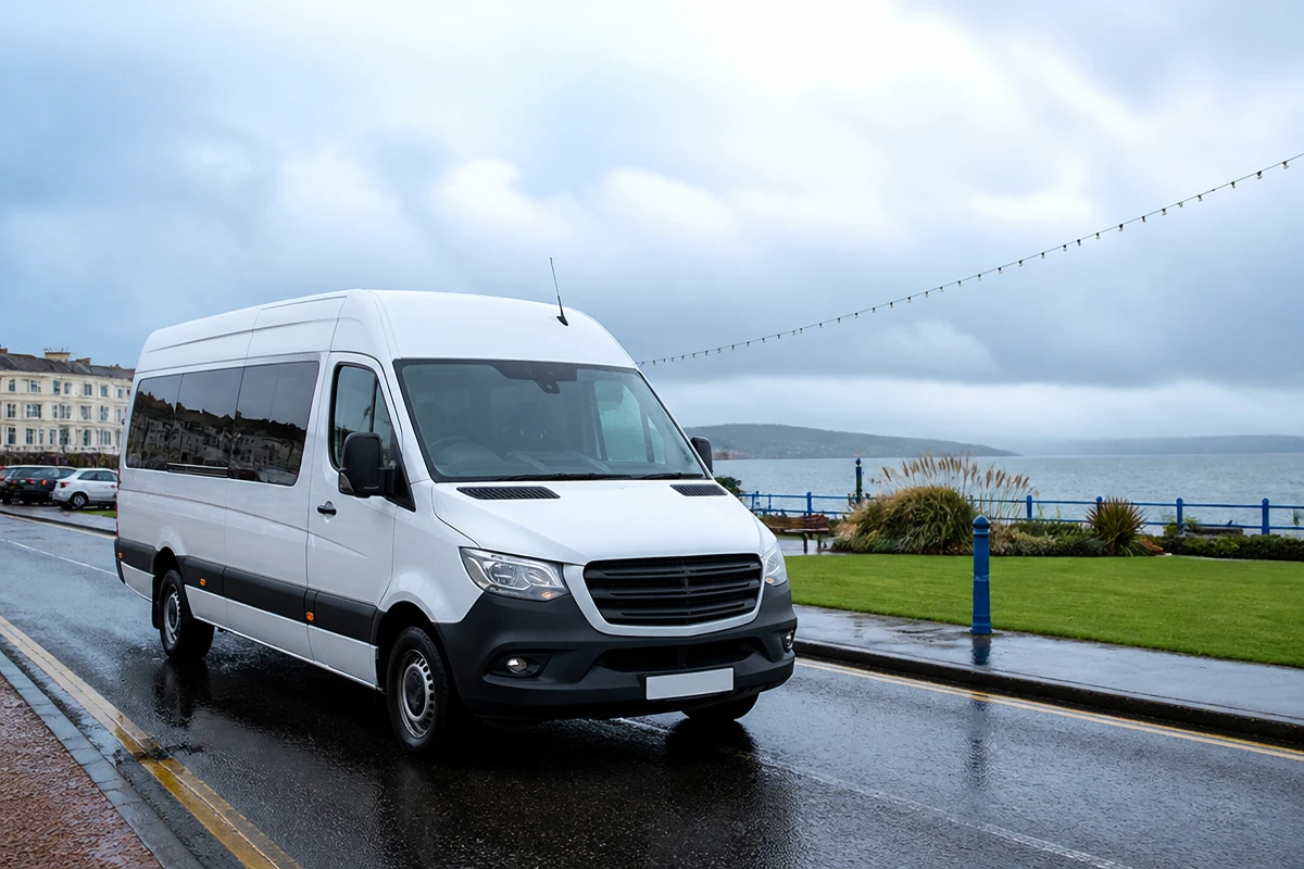 19 Seater Minibus Hire