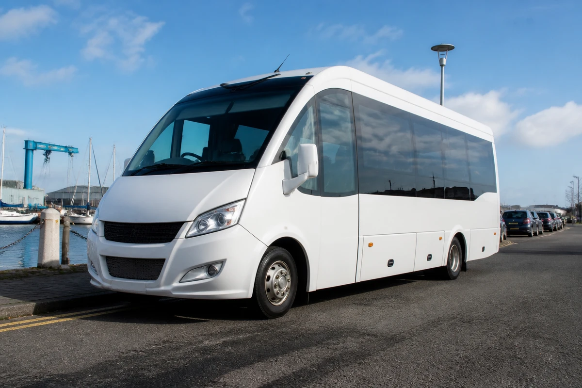 22 Seater Minibus Hire